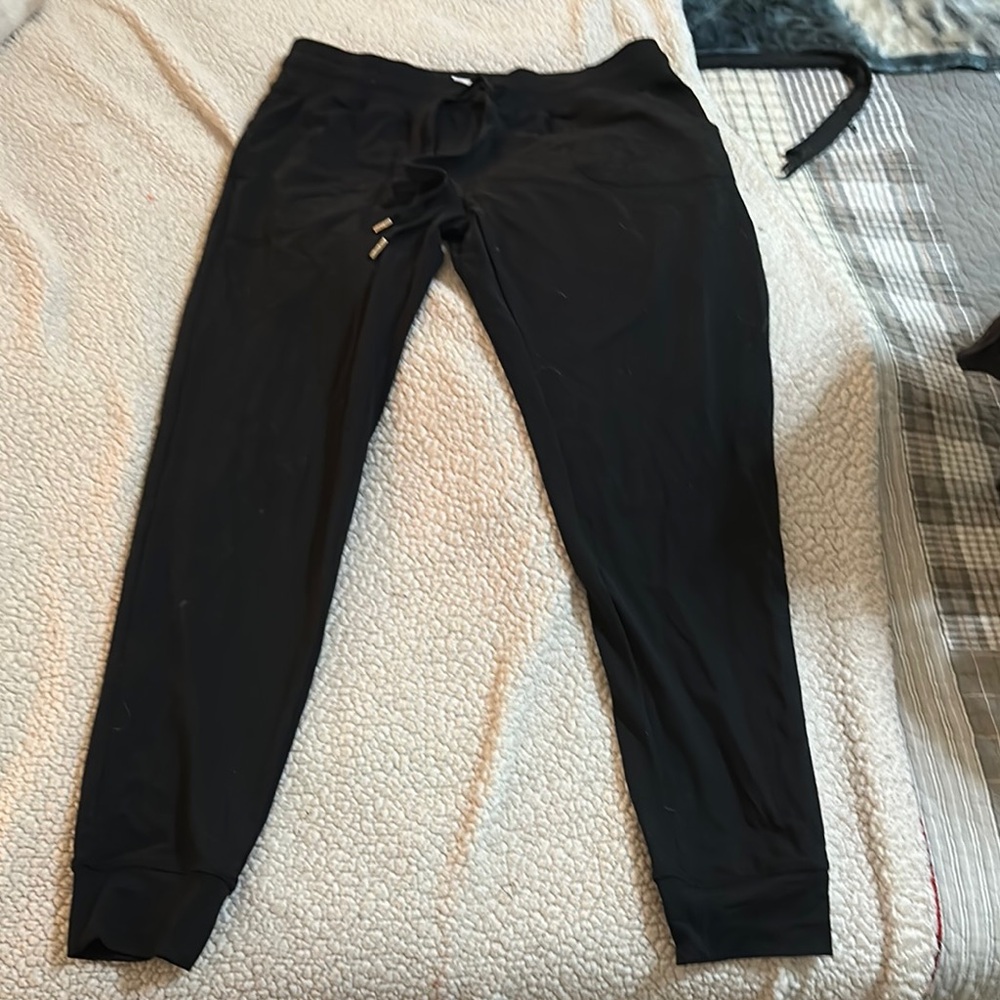Zyia Black Jogger Pants (M)